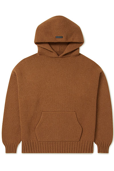 كبسولة عصرية لا تفوت من Mr. Porter  x"Fear Of God"